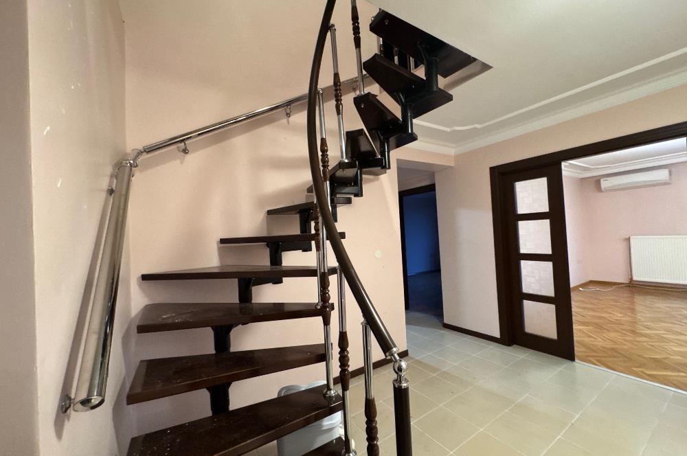 DİKMEN SOKULLU CADDESİNDE TERASLI SATILIK 6+1 DAİRE