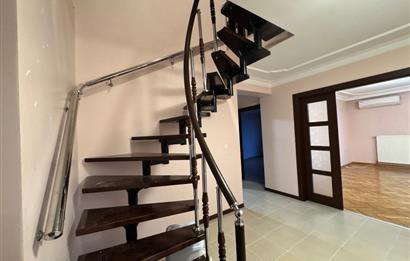 DİKMEN SOKULLU CADDESİNDE TERASLI SATILIK 6+1 DAİRE