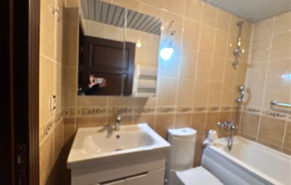 DİKMEN SOKULLU CADDESİNDE TERASLI SATILIK 6+1 DAİRE