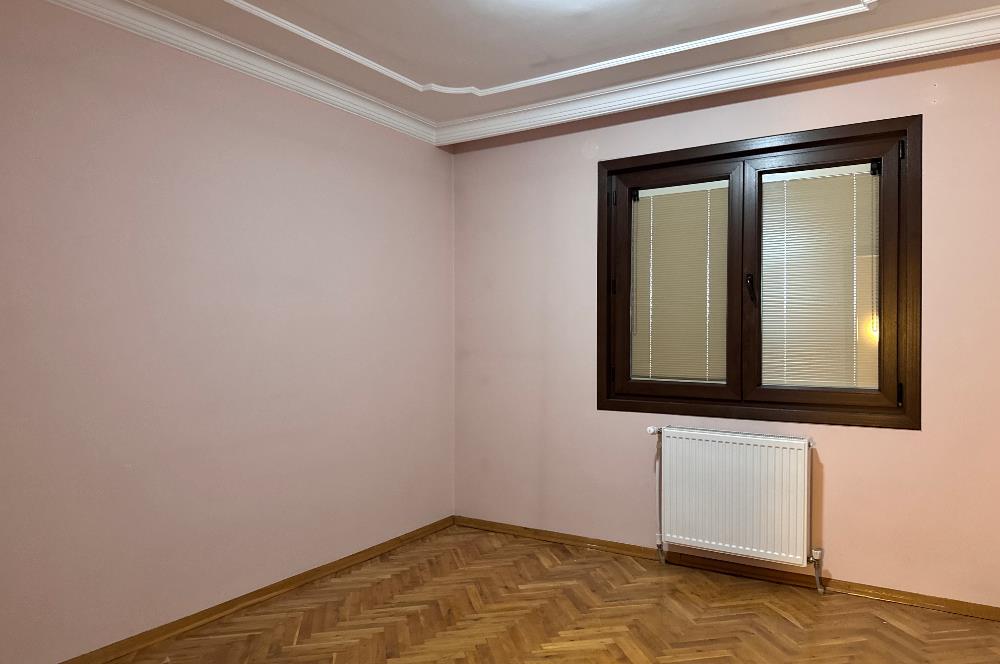 DİKMEN SOKULLU CADDESİNDE TERASLI SATILIK 6+1 DAİRE