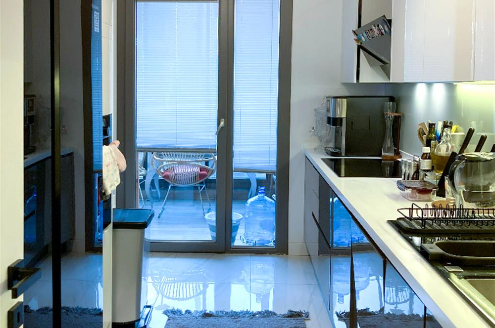 Mimaroba Marina 24'te Deniz Manzaralı 3+1