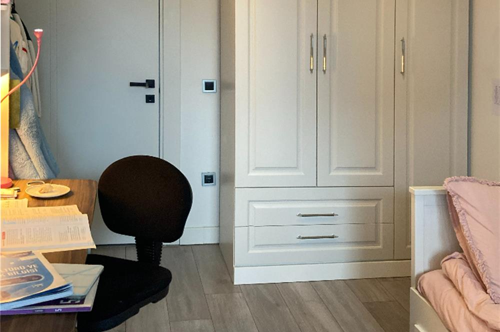 Mimaroba Marina 24'te Deniz Manzaralı 3+1