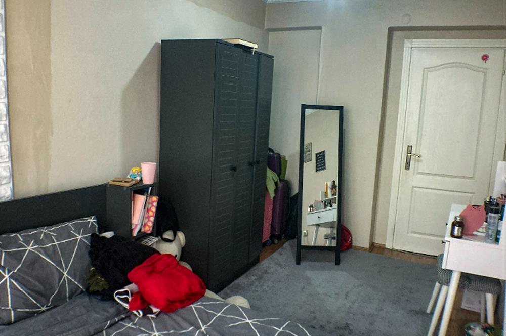 Sultangazi Vega Avm'ye 5dk Mesafede 2+1 Ara Kat Daire