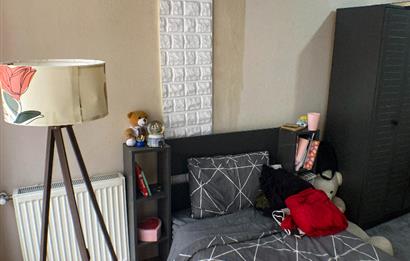 Sultangazi Vega Avm'ye 5dk Mesafede 2+1 Ara Kat Daire