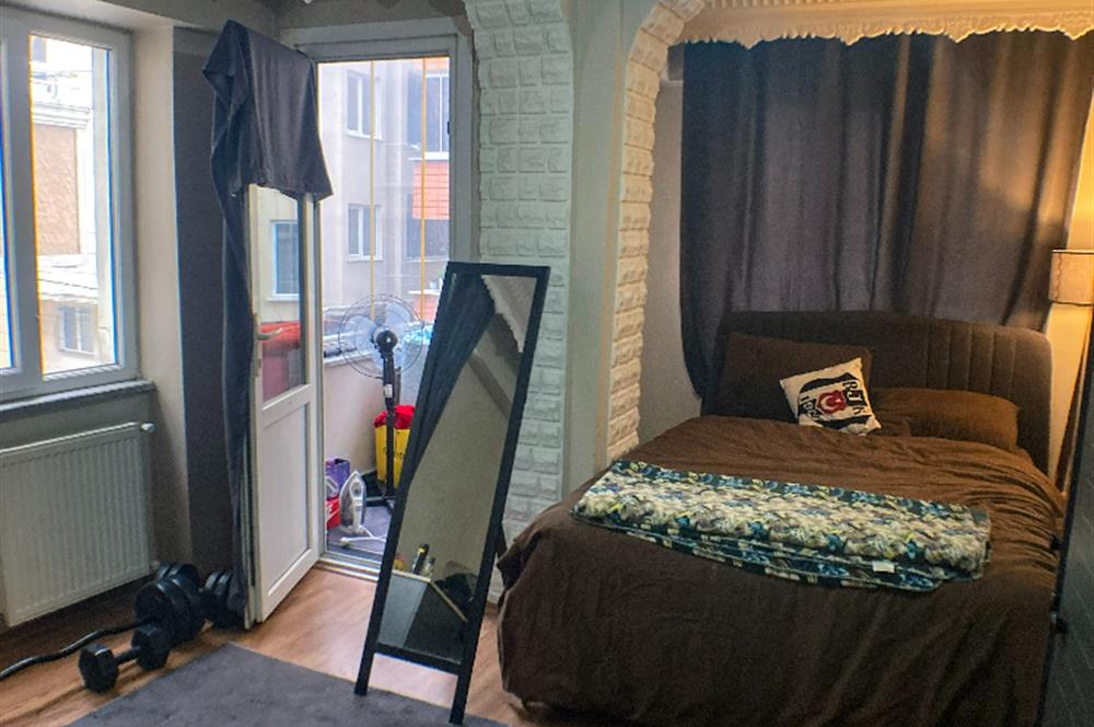 Sultangazi Vega Avm'ye 5dk Mesafede 2+1 Ara Kat Daire