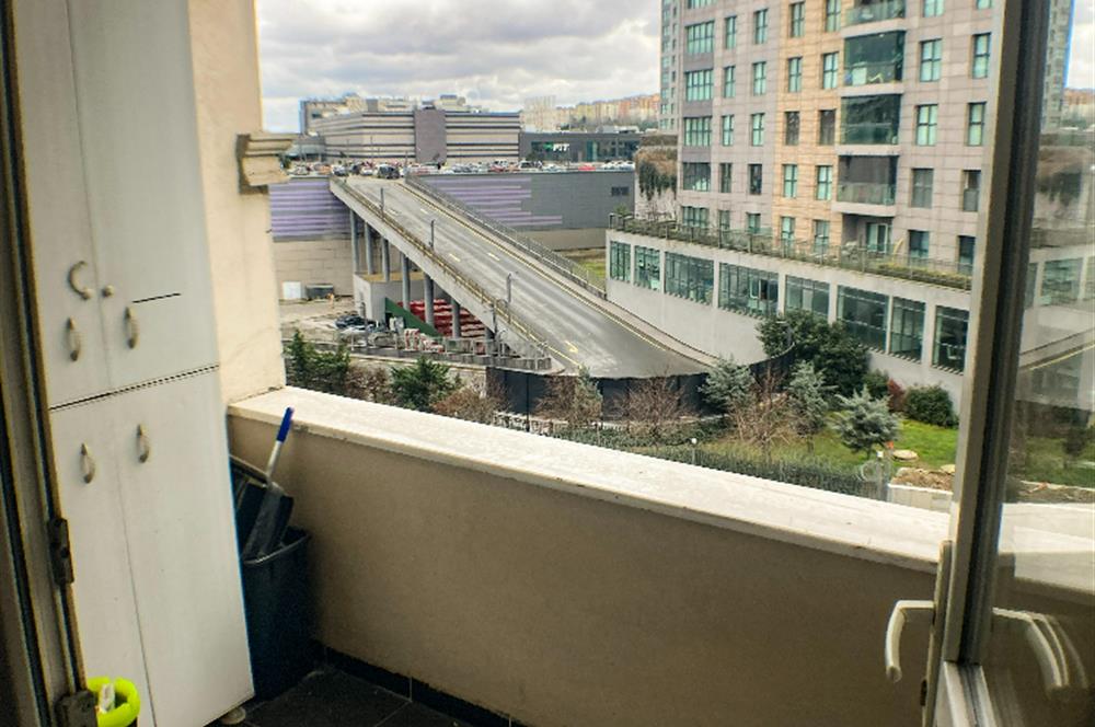 Sultangazi Vega Avm'ye 5dk Mesafede 2+1 Ara Kat Daire