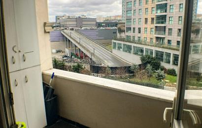 Sultangazi Vega Avm'ye 5dk Mesafede 2+1 Ara Kat Daire