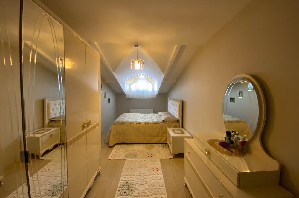 C21 İZ MEHMET ÇAKAR'DAN SATILIK 5+1 ÇATI DUBLEKS.