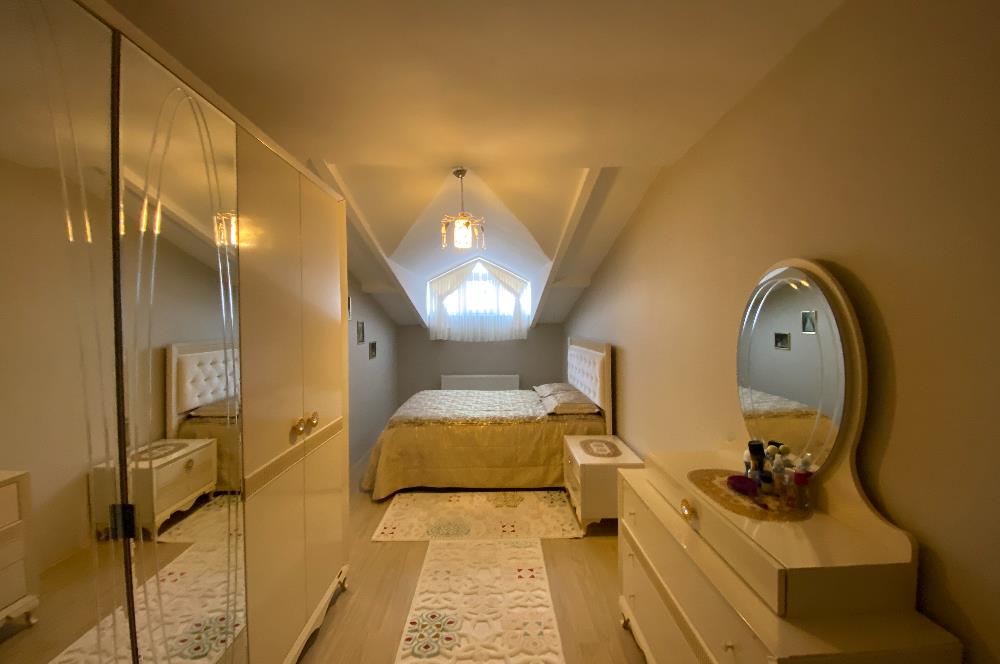 C21 İZ MEHMET ÇAKAR'DAN SATILIK 5+1 ÇATI DUBLEKS.