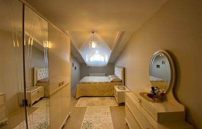 C21 İZ MEHMET ÇAKAR'DAN SATILIK 5+1 ÇATI DUBLEKS.