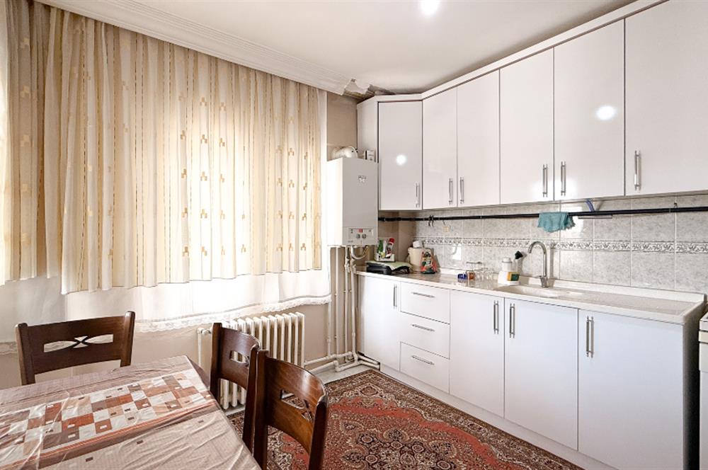 C21 BAL'DAN PAŞAALANI MH. ÇENGEL CADDE YANI GENİŞ 3+1 DAİRE