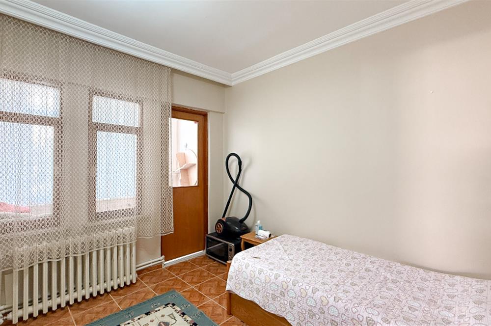 C21 BAL'DAN PAŞAALANI MH. ÇENGEL CADDE YANI GENİŞ 3+1 DAİRE