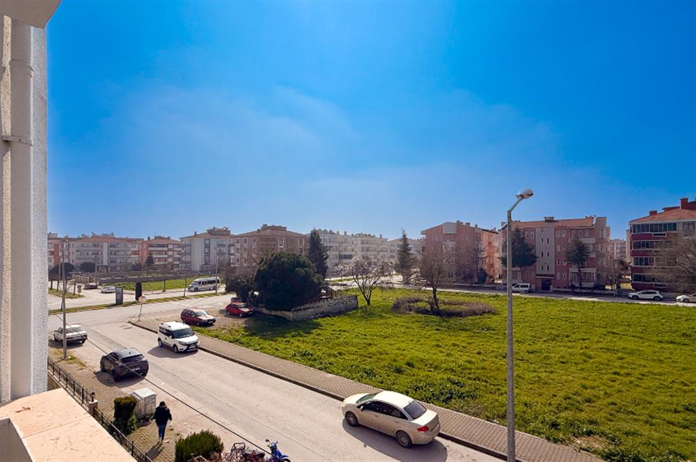 C21 BAL'DAN PAŞAALANI MH. ÇENGEL CADDE YANI GENİŞ 3+1 DAİRE