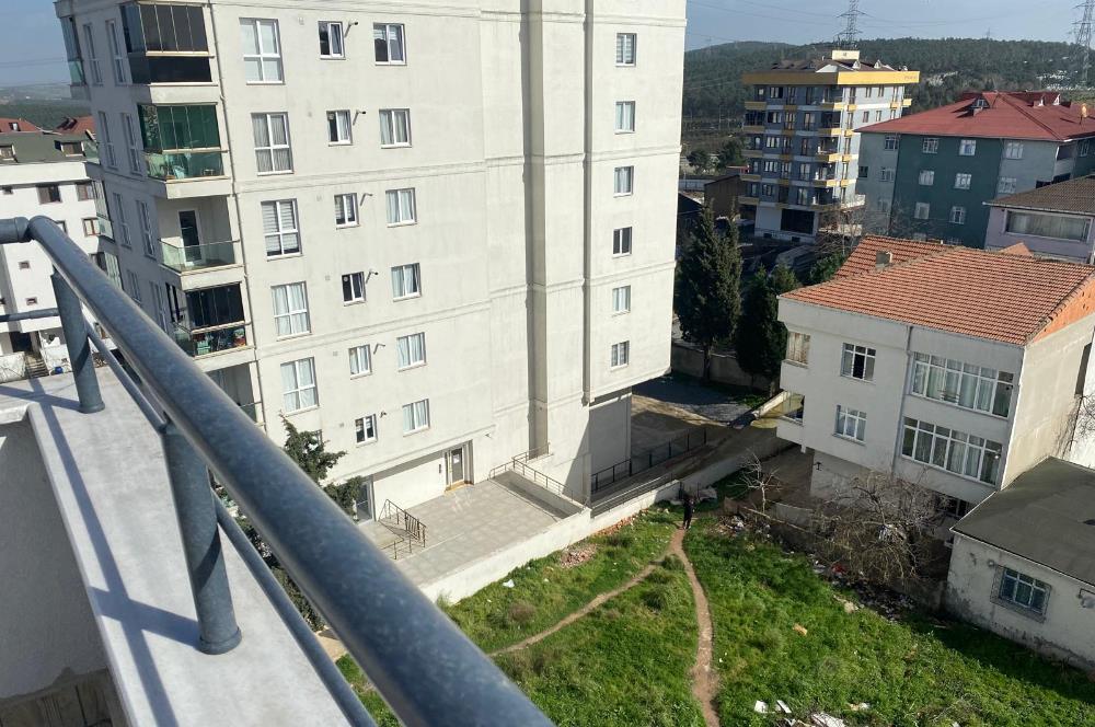 Sultanbeyli Akşemsettin'de Satılık 2+1 Dubleks Daire (120m²)