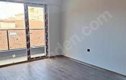 DİKMEN ÖVEÇLERDE 1+1 YATIRIMLIK SIFIR DAİRE