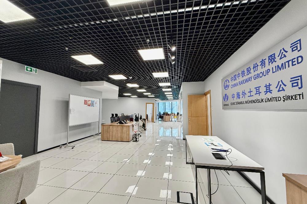 Skyland Satılık Ofis 557m²+ 25m2 Teraslı & Boş Ofis Vadistanbul