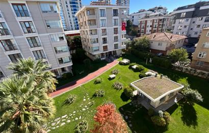 AĞAÇSEVEN KONAKLARI SİTESİNDE ÖN CEPHE EBEVEYN BANYOLU 3+1