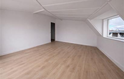 ALTINTEPE'DE DENİZ MANZARALI TERASLI AYRI MUTFAK LÜX 2+1