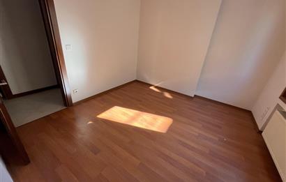 AĞAÇSEVEN KONAKLARI SİTESİNDE ÖN CEPHE EBEVEYN BANYOLU 3+1