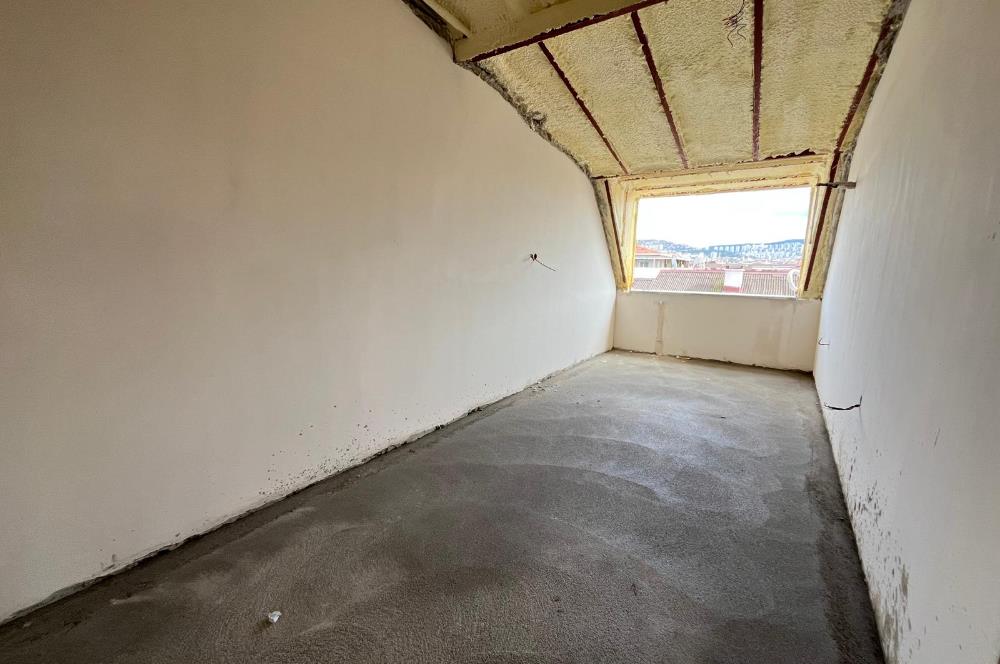 ALTINTEPE'DE DENİZ MANZARALI TERASLI AYRI MUTFAK LÜX 2+1