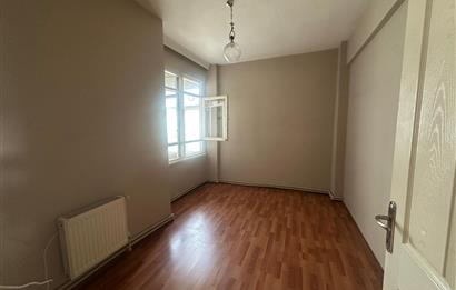 Maltepe Yalı Mahallesinde 2+1 Deniz Manzaralı Kiralık Daire