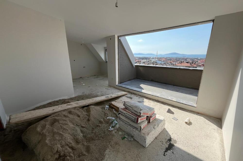 İDEALTEPE'DE 0 ÖN CEPHE DENİZ MANZARALI FIRSAT LÜX 3+2 DUBLEKS