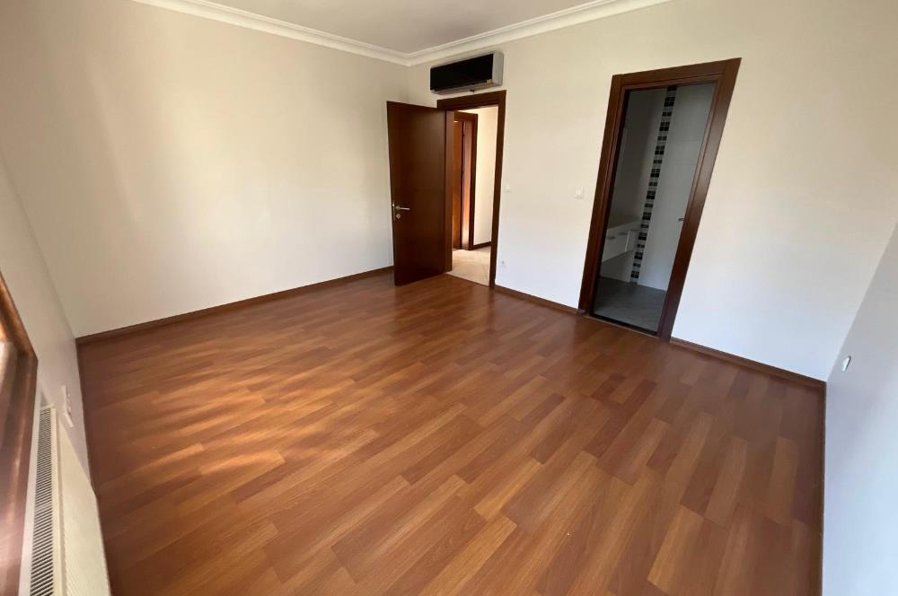 AĞAÇSEVEN KONAKLARI SİTESİNDE ÖN CEPHE EBEVEYN BANYOLU 3+1