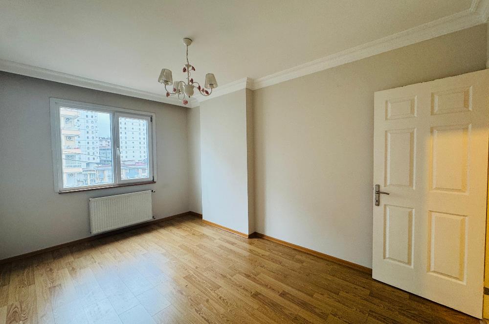 Ümraniye Garden Life'ta Metro Yakını 2+1 Kiralık Daire