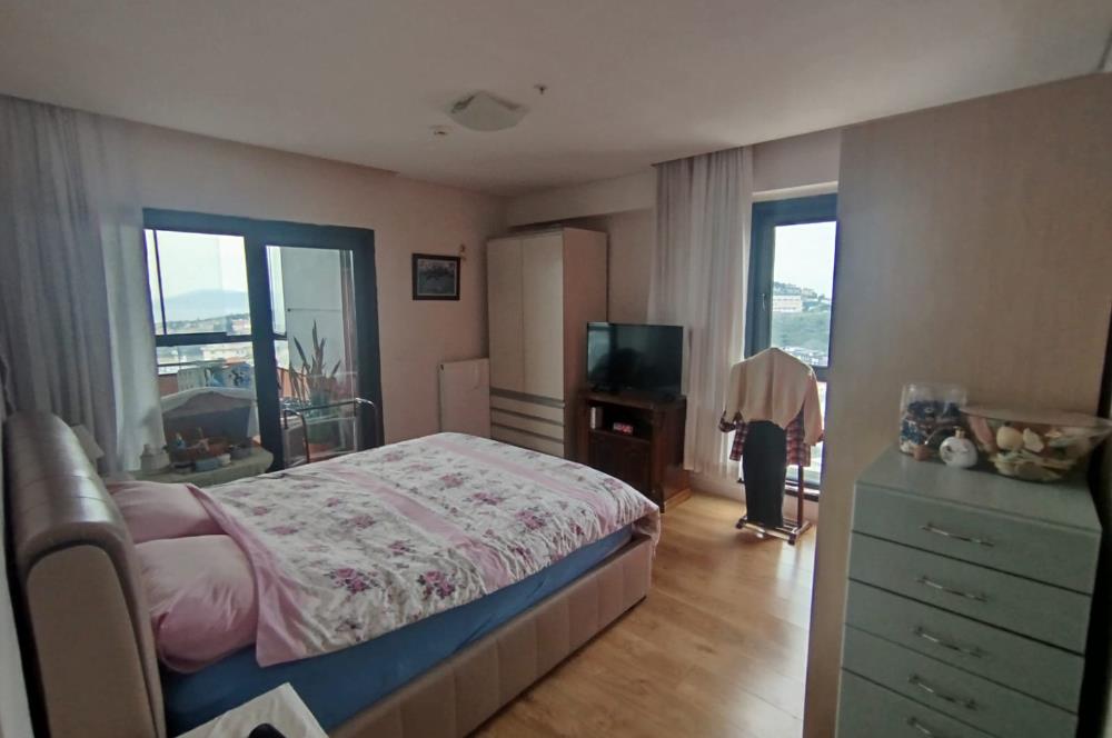 WLOFT DRAGOS' TA ADALAR DENİZ MANZARALI KİRALIK 3+1