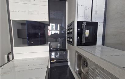 Süper Lokasyon! Bahçelievlerde Sıfır 1+1 Kiralık