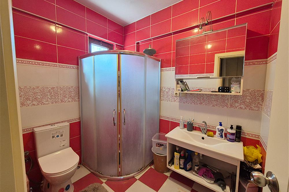 C21 Cius; Umurbey'de 300m2 Bahçeli 5+1 Müstakil Tripleks Villa