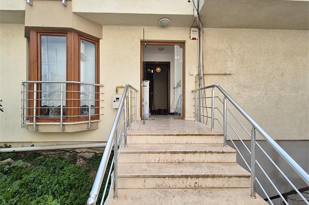 C21 Cius; Umurbey'de 300m2 Bahçeli 5+1 Müstakil Tripleks Villa