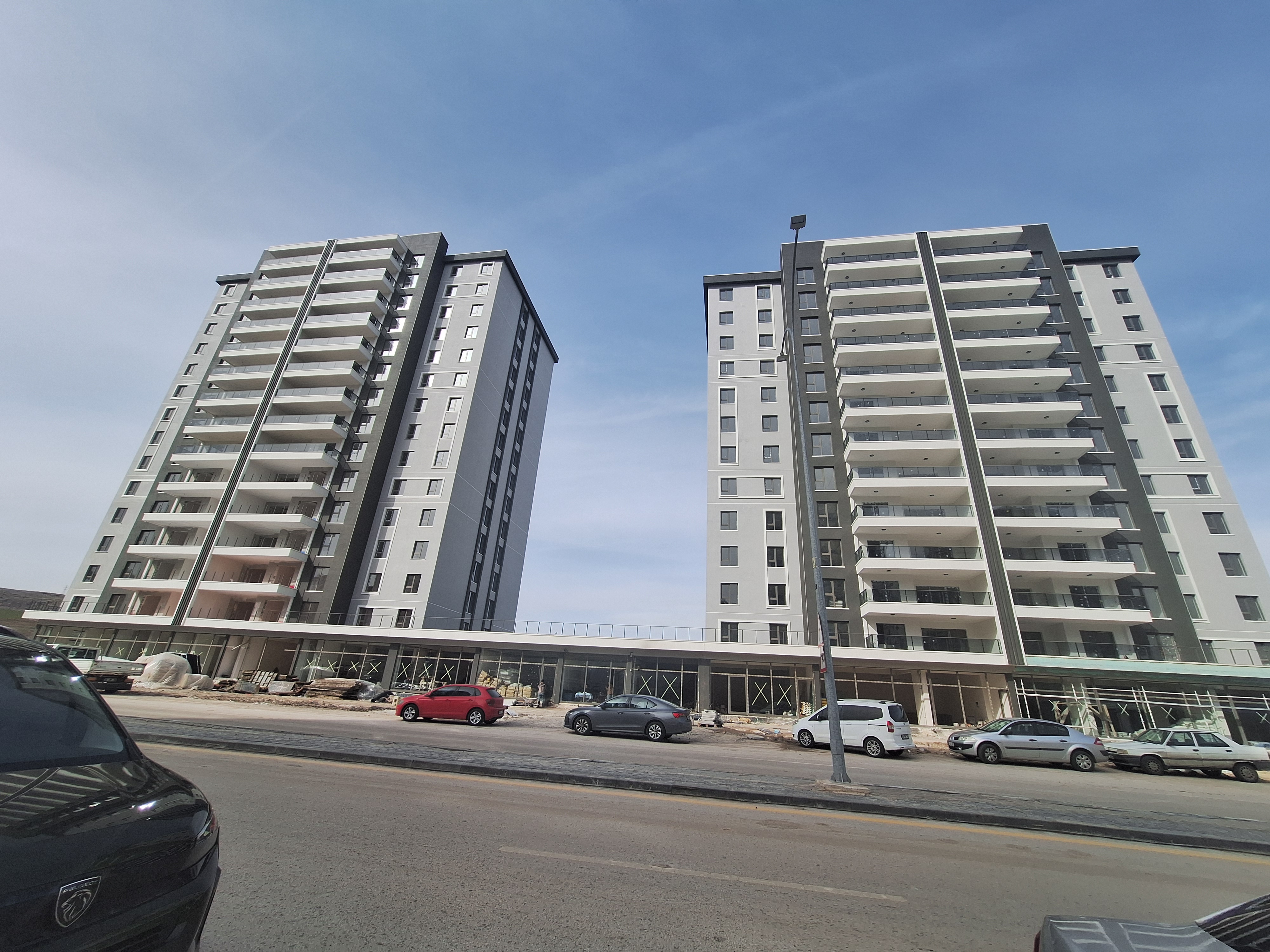 PURSAKLAR DEVLET HASTANESİNE YÜRÜME MESAFESİNDE DAİRE