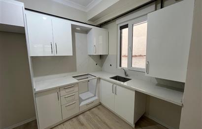 0 BİNADA MİNİBÜS YOLUNA YÜRÜME MESAFELİ K. OTOPARKLI 1+1