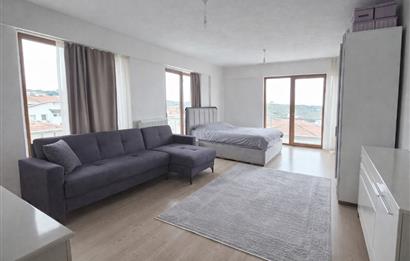 C21 Cius; Umurbey'de 300m2 Bahçeli 5+1 Müstakil Tripleks Villa