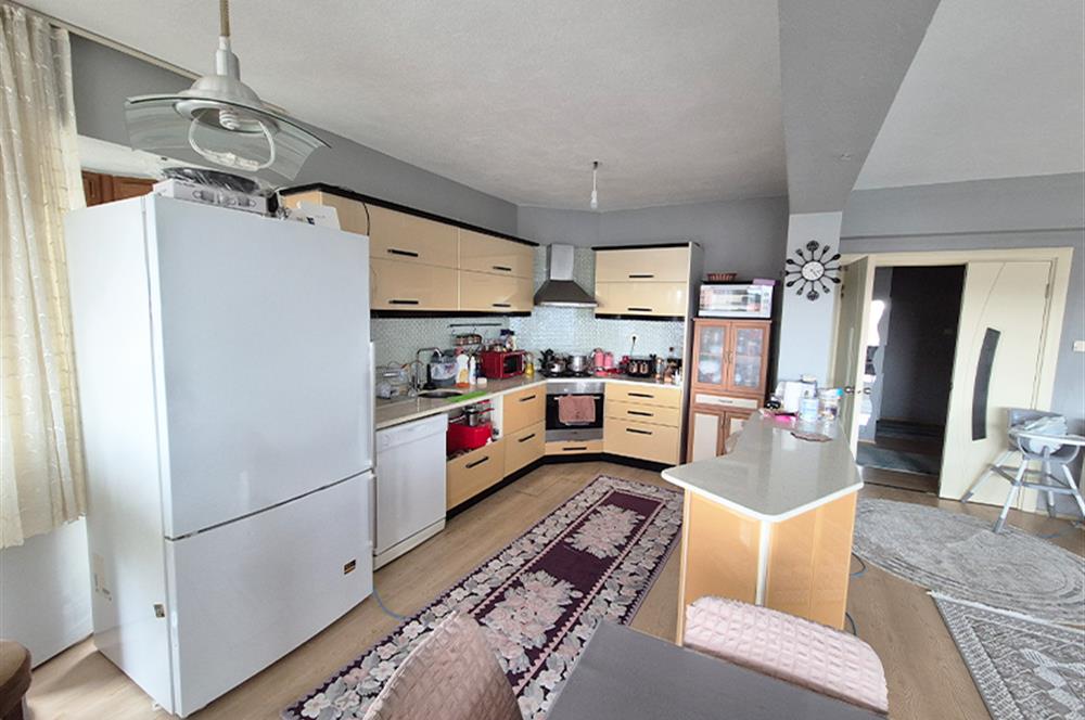 C21 Cius; Umurbey'de 300m2 Bahçeli 5+1 Müstakil Tripleks Villa