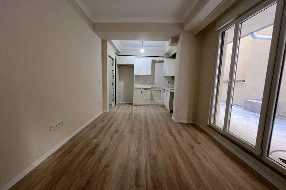 0 BİNADA MİNİBÜS YOLUNA YÜRÜME MESAFELİ K. OTOPARKLI 1+1