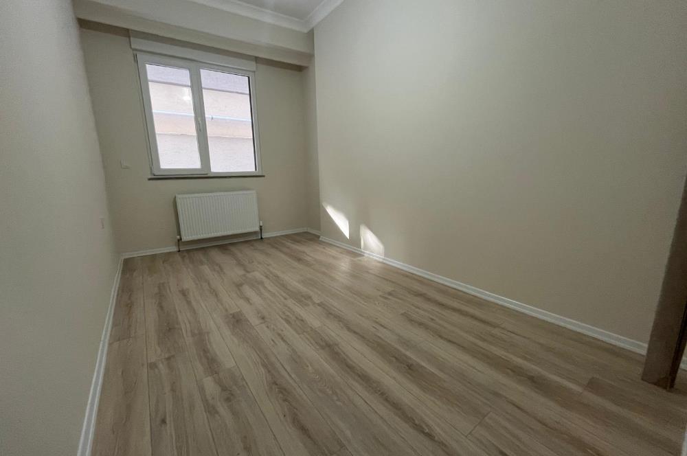 0 BİNADA MİNİBÜS YOLUNA YÜRÜME MESAFELİ K. OTOPARKLI 1+1