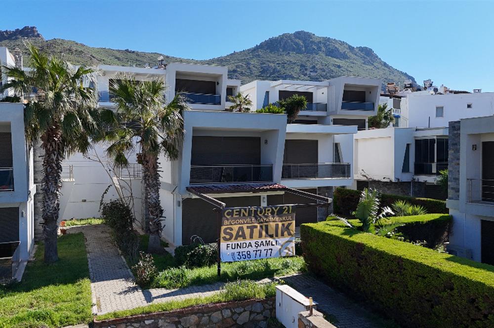 Turgutreis'te Satılık Özel Havuzlu Modern ve Lüks Villa