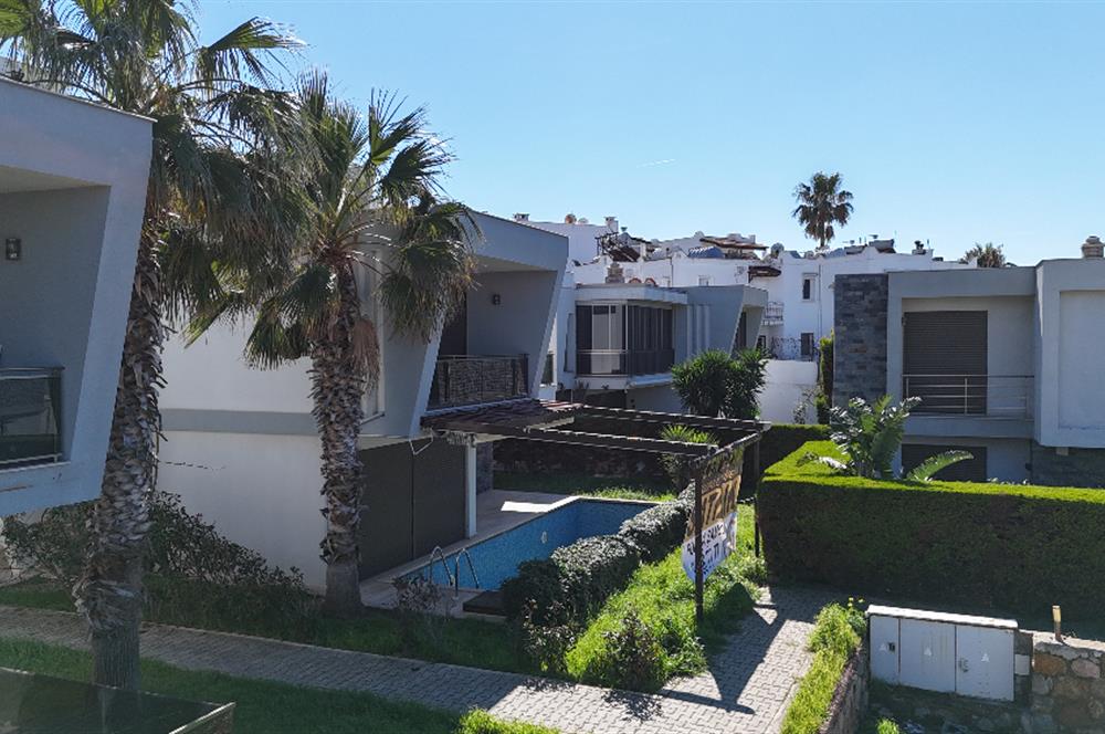 Turgutreis'te Satılık Özel Havuzlu Modern ve Lüks Villa