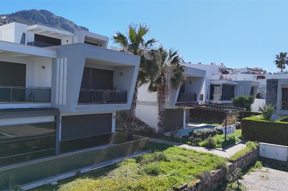 Turgutreis'te Satılık Özel Havuzlu Modern ve Lüks Villa