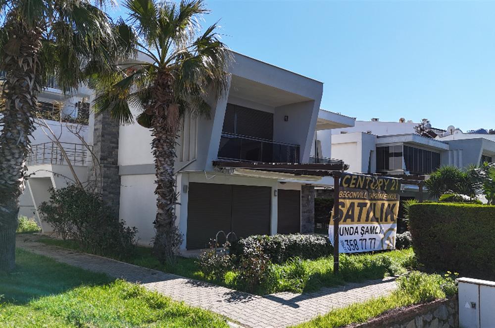 Turgutreis'te Satılık Özel Havuzlu Modern ve Lüks Villa