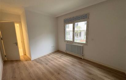 CADDEBOSTAN BAĞDAT CADDESİNE YÜRÜME MESAFESİNDE 2+1 DAİRE