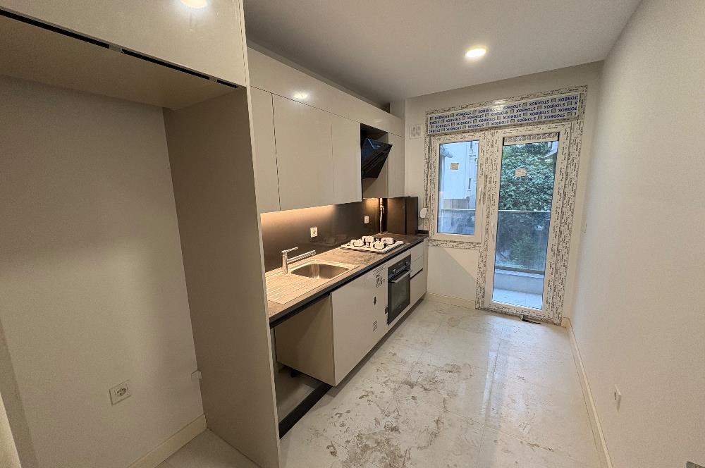 CADDEBOSTAN BAĞDAT CADDESİNE YÜRÜME MESAFESİNDE 2+1 DAİRE