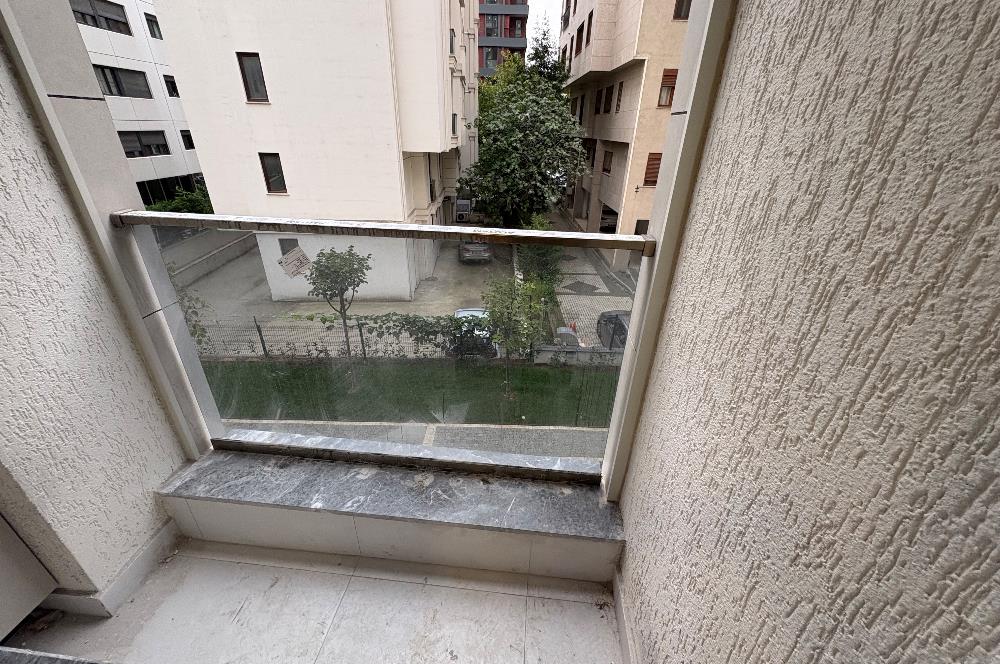 CADDEBOSTAN BAĞDAT CADDESİNE YÜRÜME MESAFESİNDE 2+1 DAİRE