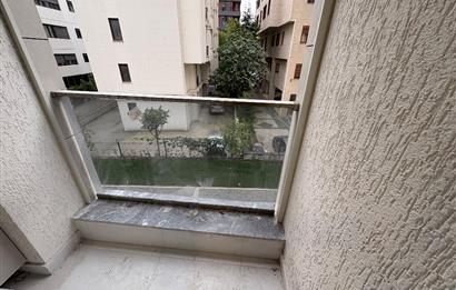 CADDEBOSTAN BAĞDAT CADDESİNE YÜRÜME MESAFESİNDE 2+1 DAİRE
