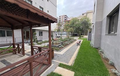 CADDEBOSTAN BAĞDAT CADDESİNE YÜRÜME MESAFESİNDE 2+1 DAİRE