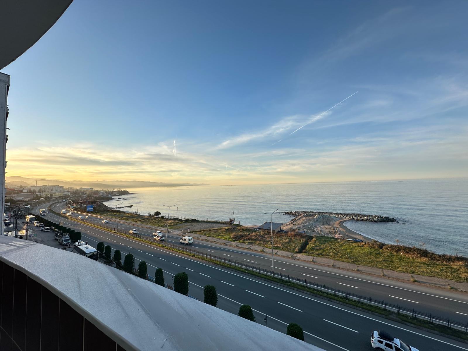 C21 UZMAN'DAN YEŞİLYALI'DA DENİZ MANZARALI SATILIK DAİRE