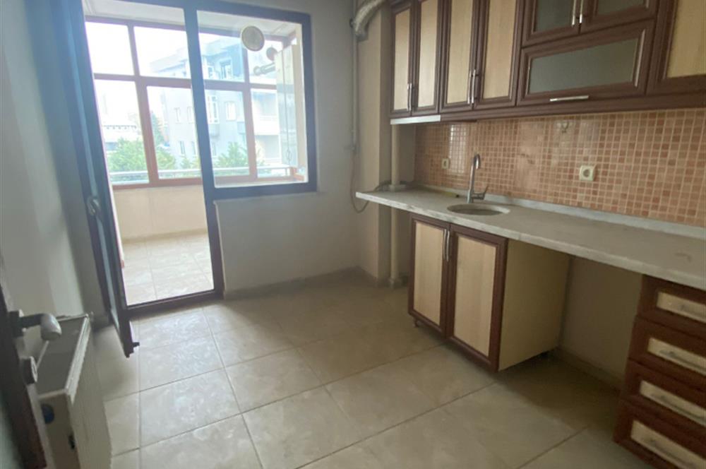 Ataşehir Yenişehir Mahallesi Kiralık 3+1 Ferah Daire