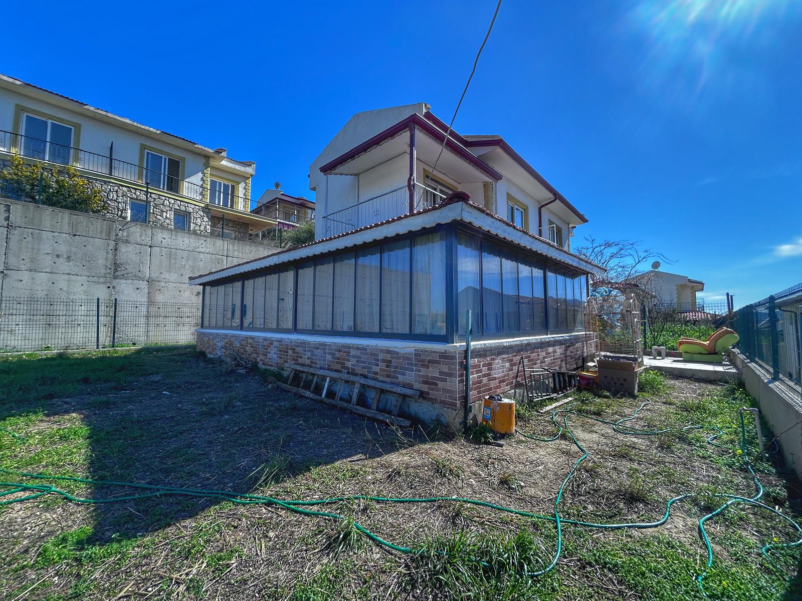 Datça Burgaz Mevkii Geniş Bahçeli Eşyalı Yıllık Kiralık Villa